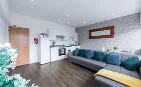 Homely - Watford Central Apartments